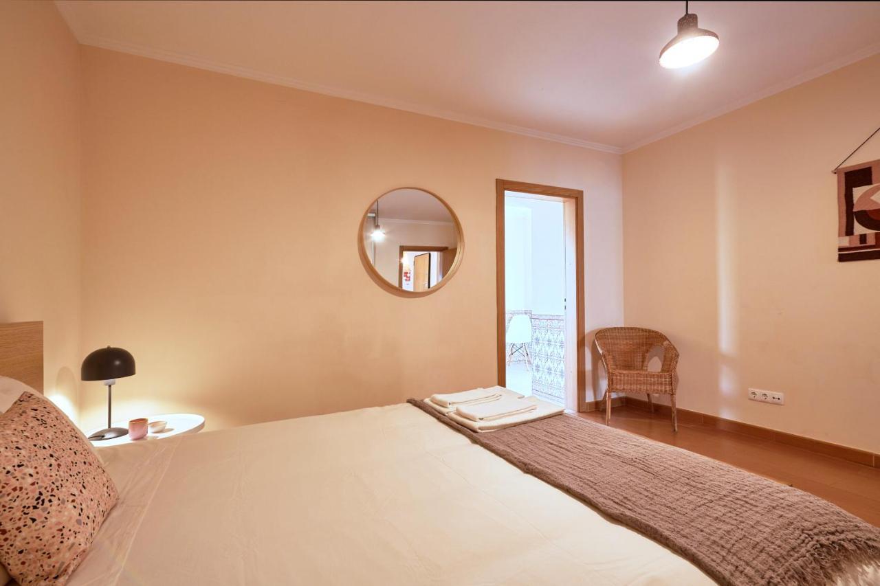 Spacious And Renovated Apartment With Amazing Patio, By Timecooler Lisboa Kültér fotó