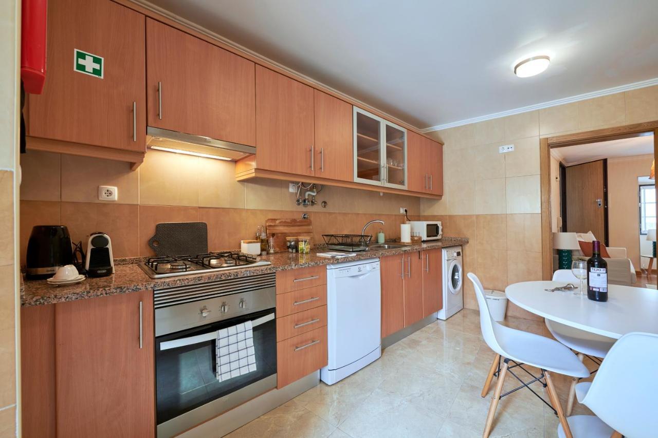 Spacious And Renovated Apartment With Amazing Patio, By Timecooler Lisboa Kültér fotó