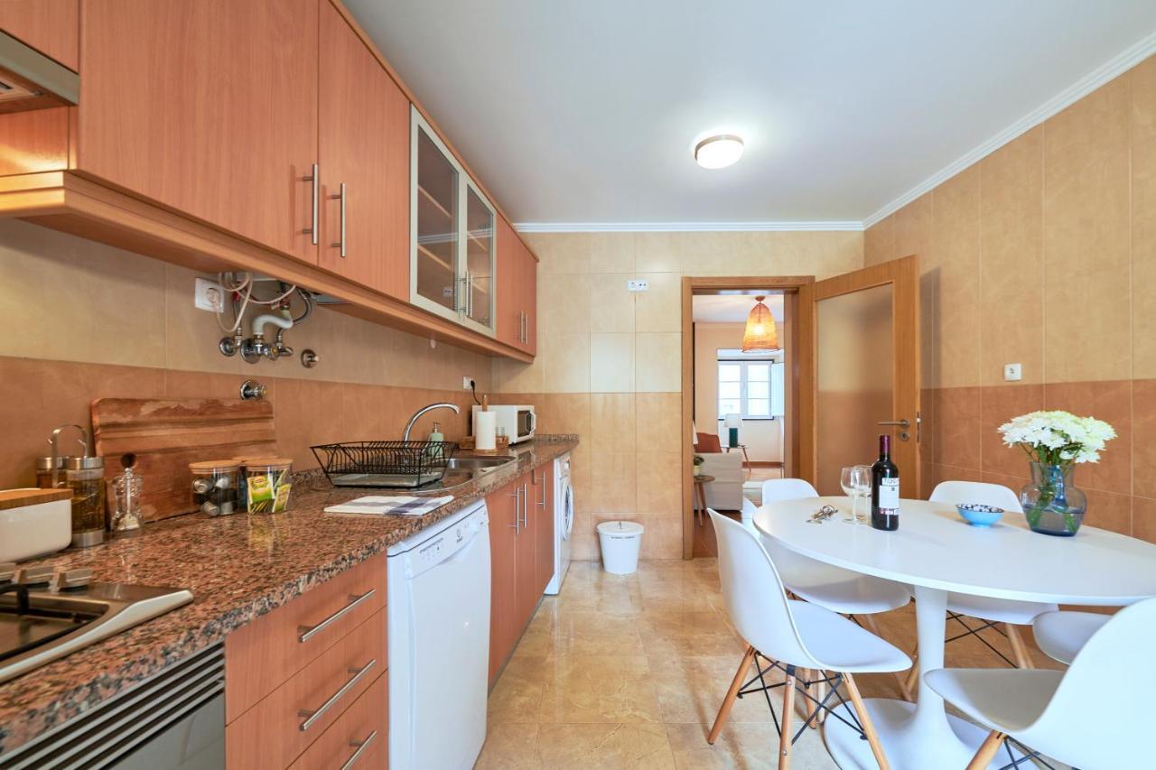 Spacious And Renovated Apartment With Amazing Patio, By Timecooler Lisboa Kültér fotó