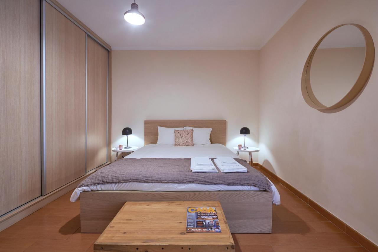 Spacious And Renovated Apartment With Amazing Patio, By Timecooler Lisboa Kültér fotó